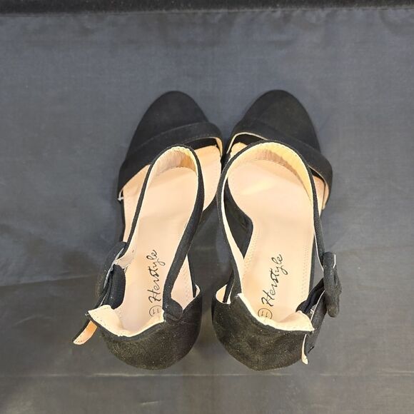 BRAND NEW HERSTYLE CHARMING- ANKLE STRAP ROUNDED BUCKLE OPEN TOE STILETTO HEEL - Picture 7 of 16